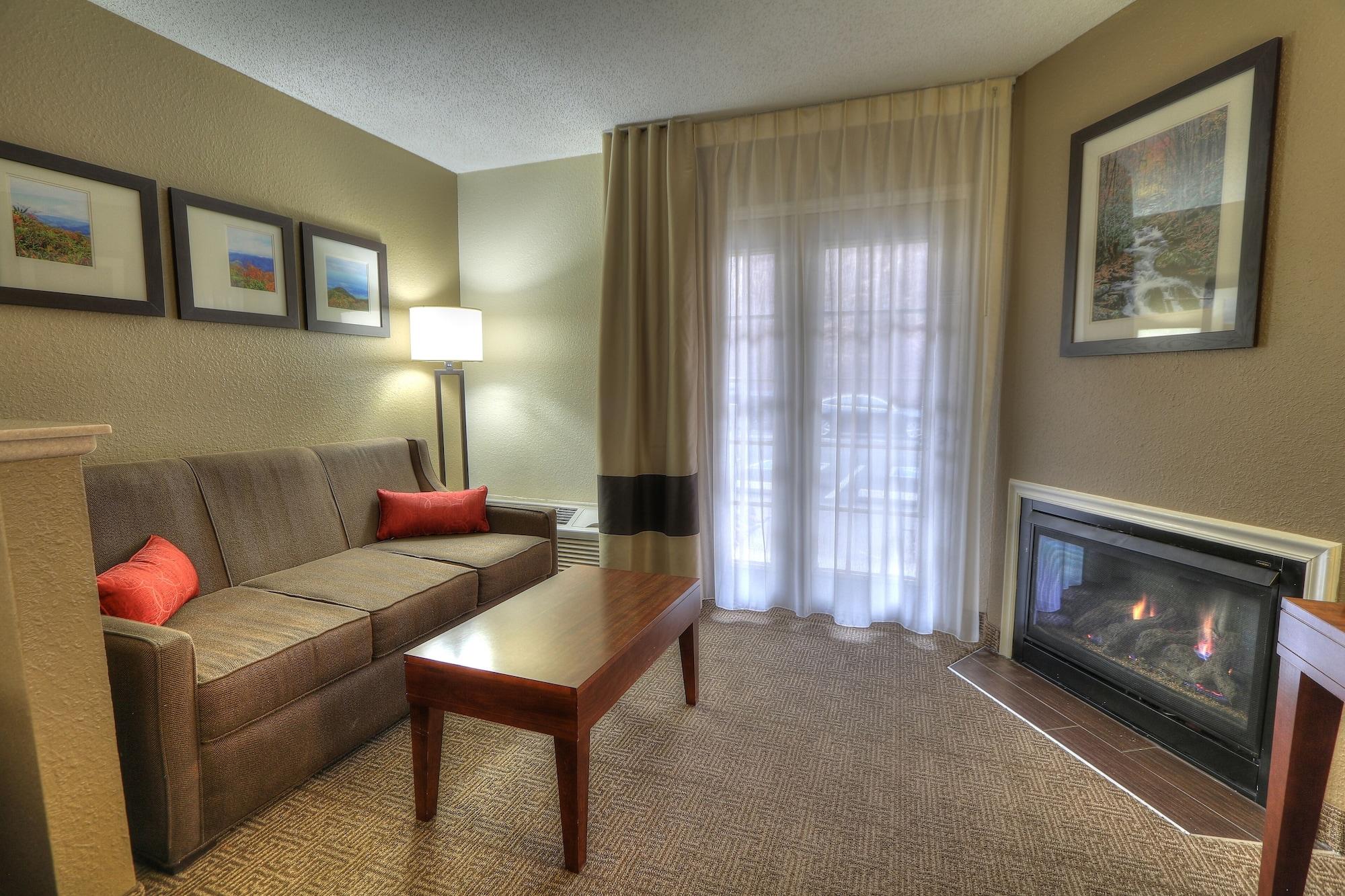 Comfort Inn & Suites At Dollywood Lane Pigeon Forge Exteriér fotografie