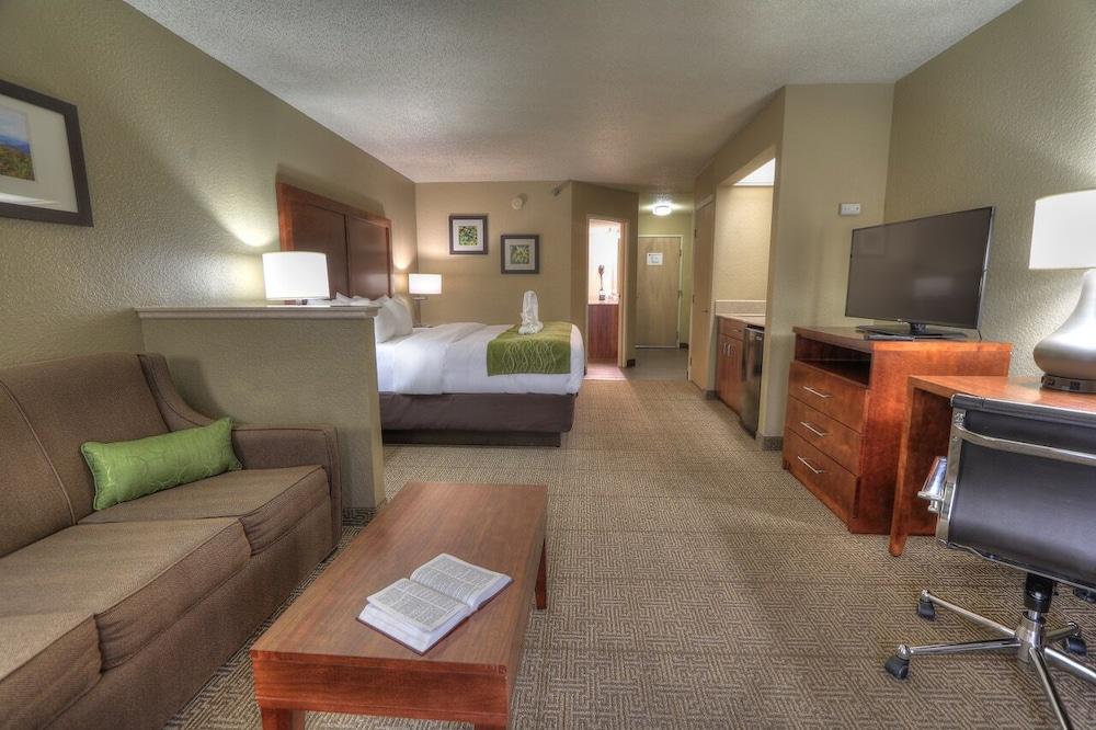 Comfort Inn & Suites At Dollywood Lane Pigeon Forge Exteriér fotografie
