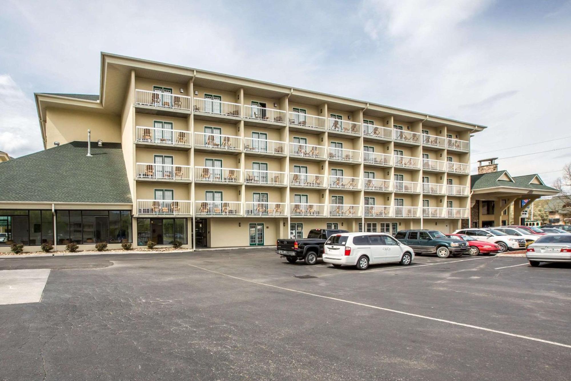 Comfort Inn & Suites At Dollywood Lane Pigeon Forge Exteriér fotografie
