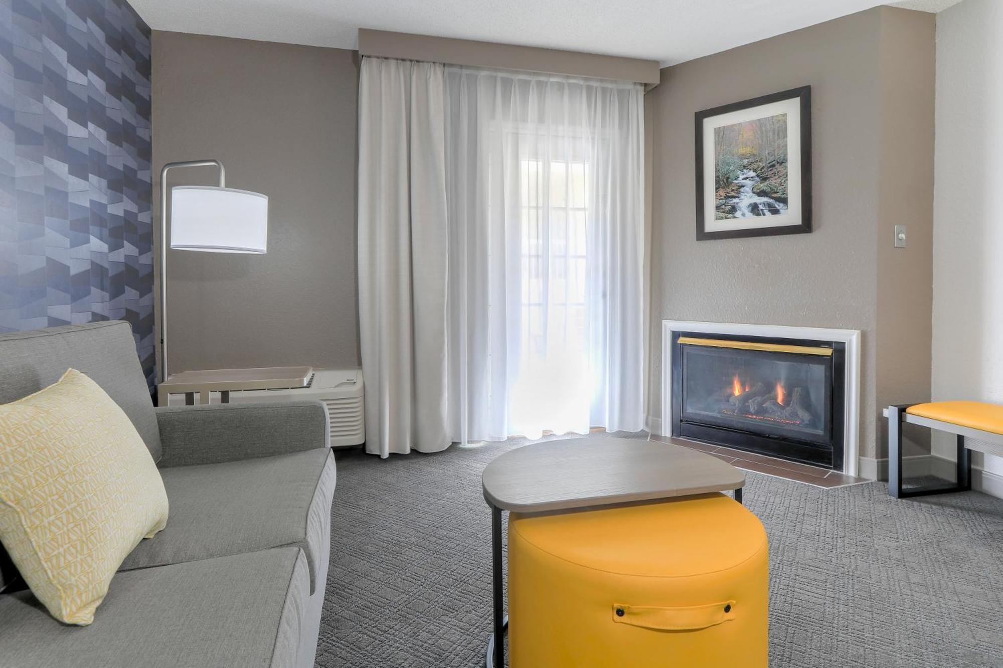 Comfort Inn & Suites At Dollywood Lane Pigeon Forge Exteriér fotografie
