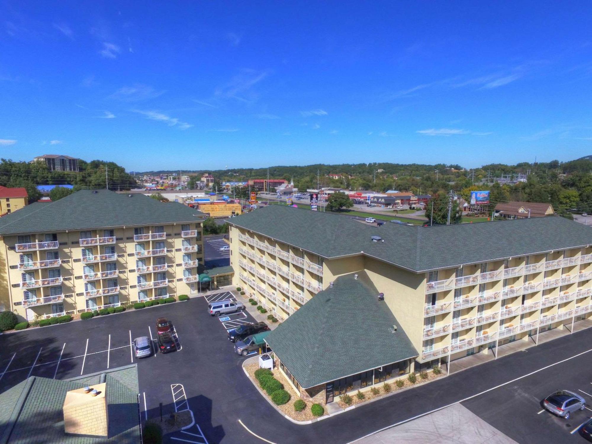 Comfort Inn & Suites At Dollywood Lane Pigeon Forge Exteriér fotografie
