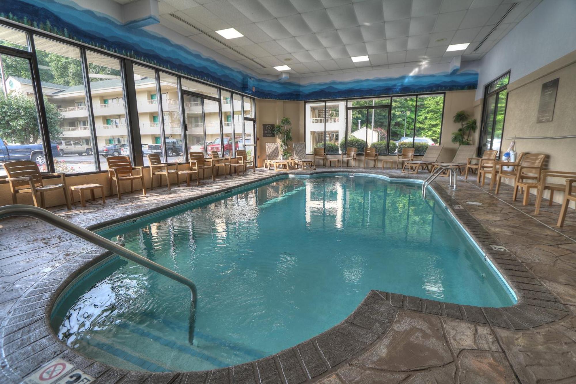 Comfort Inn & Suites At Dollywood Lane Pigeon Forge Exteriér fotografie
